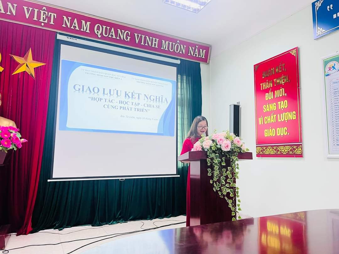 HỘI NGHỊ KÝ KẾT BIÊN BẢN GHI NHỚ CHƯƠNG TRÌNH KẾT NGHĨA TRIỂN KHAI PHONG CHÀO NHÀ TRƯỜNG CÙNG CHUNG TAY PHÁT TRIỂN. THẦY CÔ CÙNG CHIA SẺ TRÁCH NHIỆM GIAI ĐOẠN 2022-2025